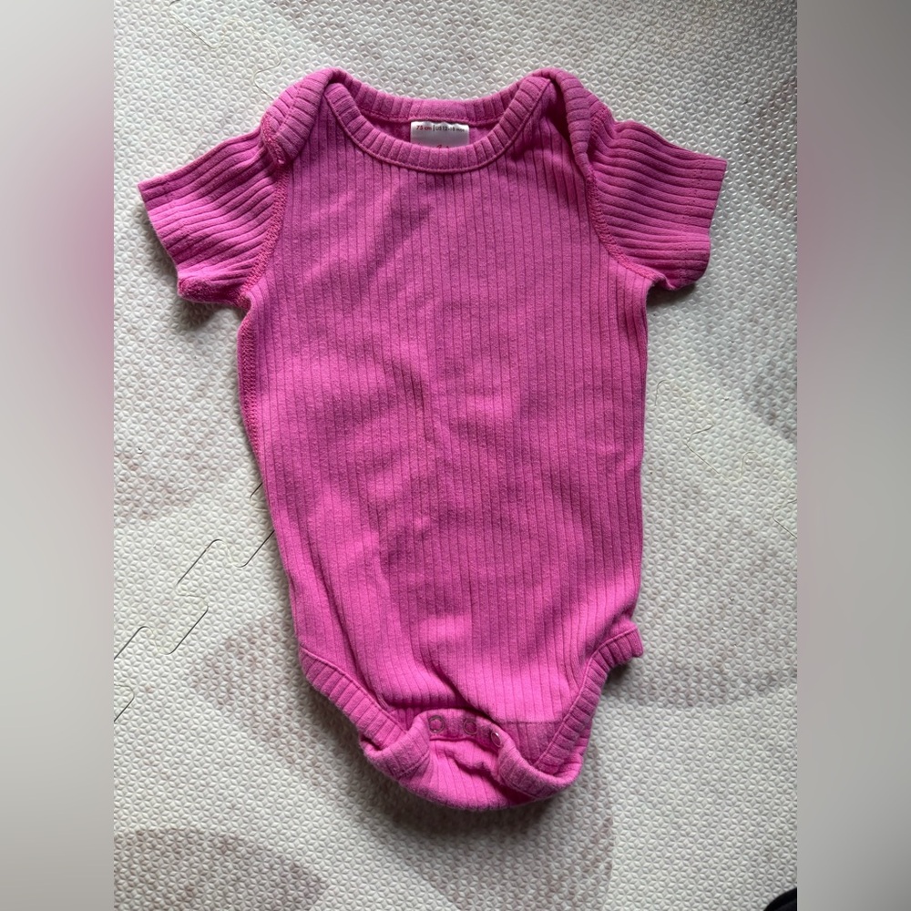 Hanna Andersson Pink Ribbed Cotton Baby Bodysuit